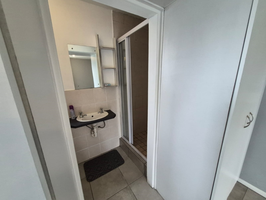 To Let 2 Bedroom Property for Rent in Durbanville Western Cape